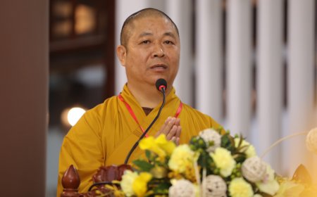 Tâm từ bi để đời an lạc