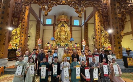 Những thành viên Hương Sắc Bồ Đề đầu tiên