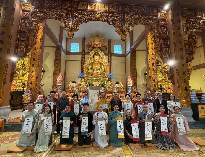 Những thành viên Hương Sắc Bồ Đề đầu tiên